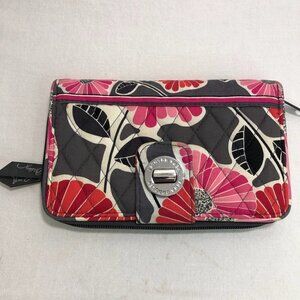 Vera Bradley Wallet Silver Detail